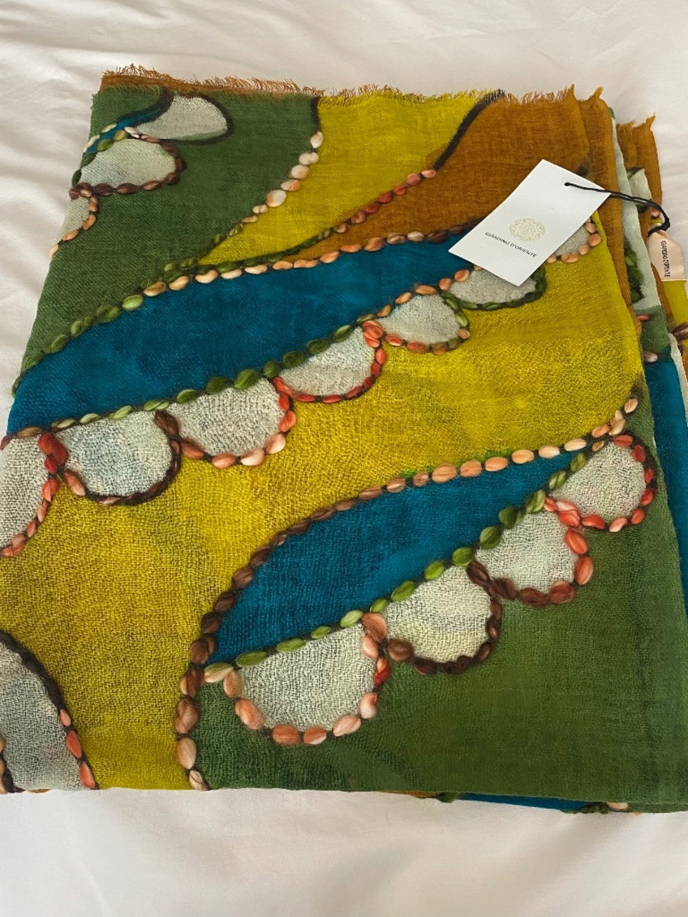 Women's Italian wool scarf/shawl